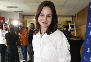 Veronika Khek Kubařová porodila: Herečka se pochlubila rozkošnou fotkou s miminkem