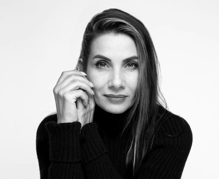 Eva Decastelo